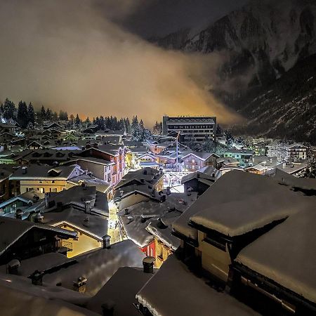Ferienwohnung L'Atelier Du Temps - Hemmet Courmayeur Exterior foto